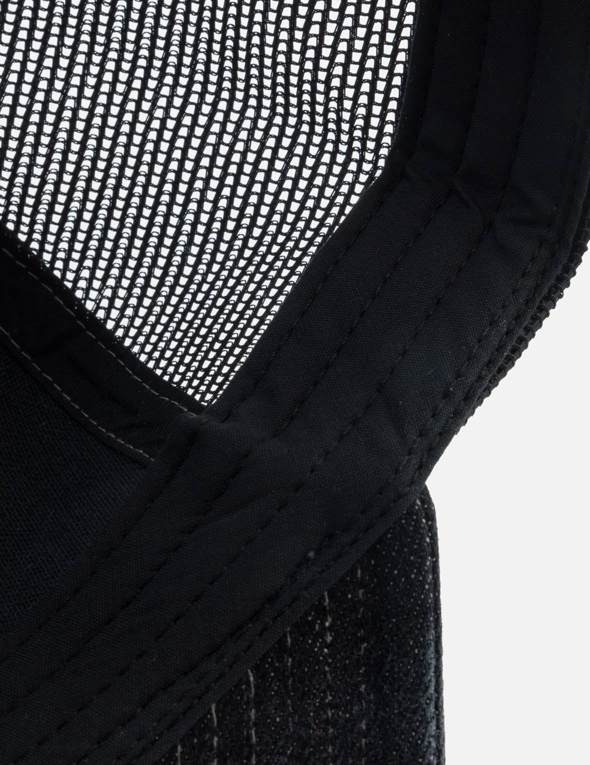 Seagull Pocket Denim Mesh Trucker Cap