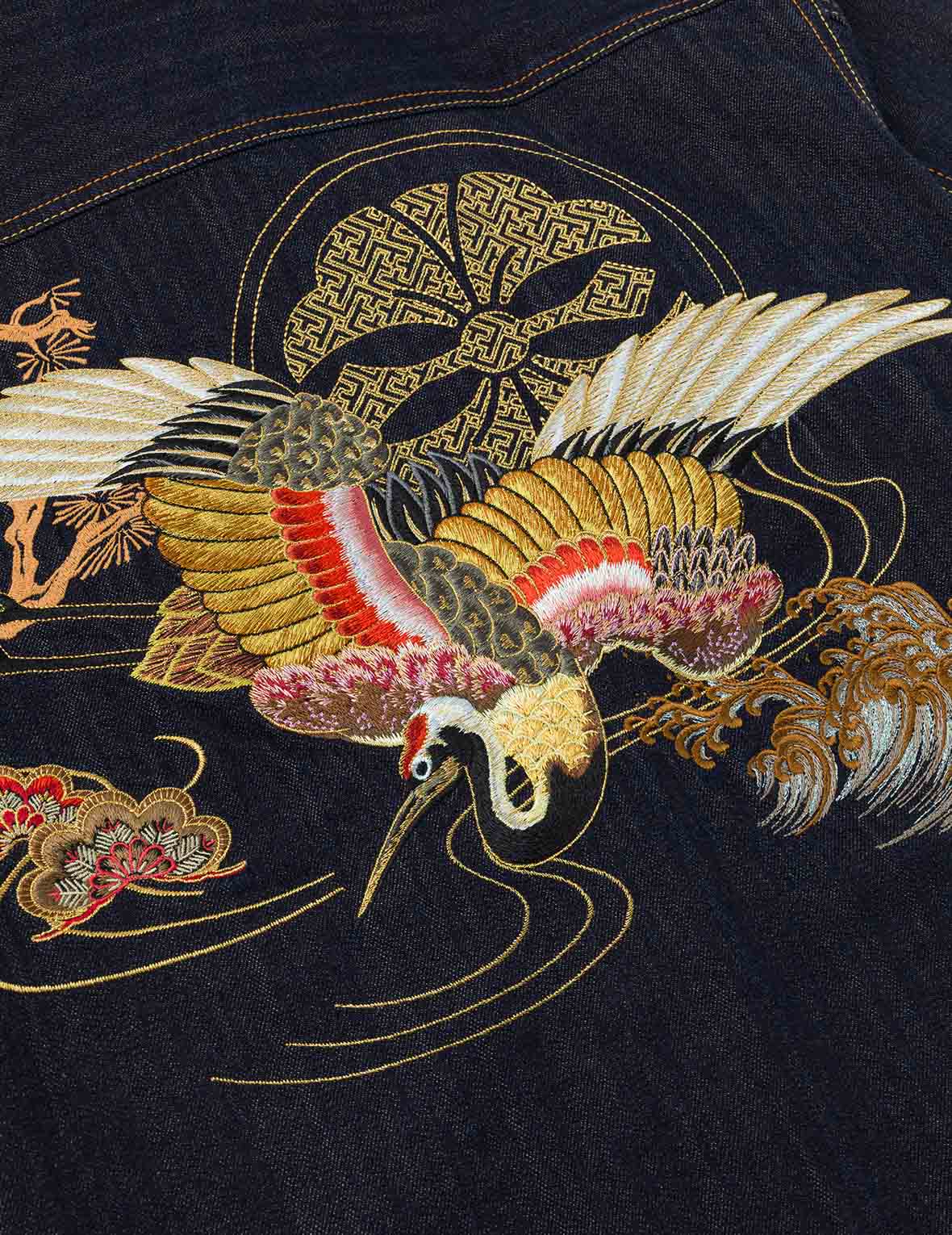 仙鶴報恩刺繡寬版休閒牛仔外套