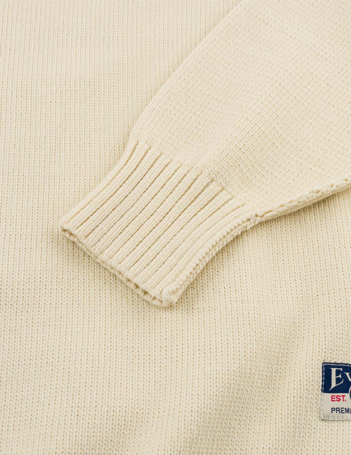 Textured Seagull Logo Knit Pullover
