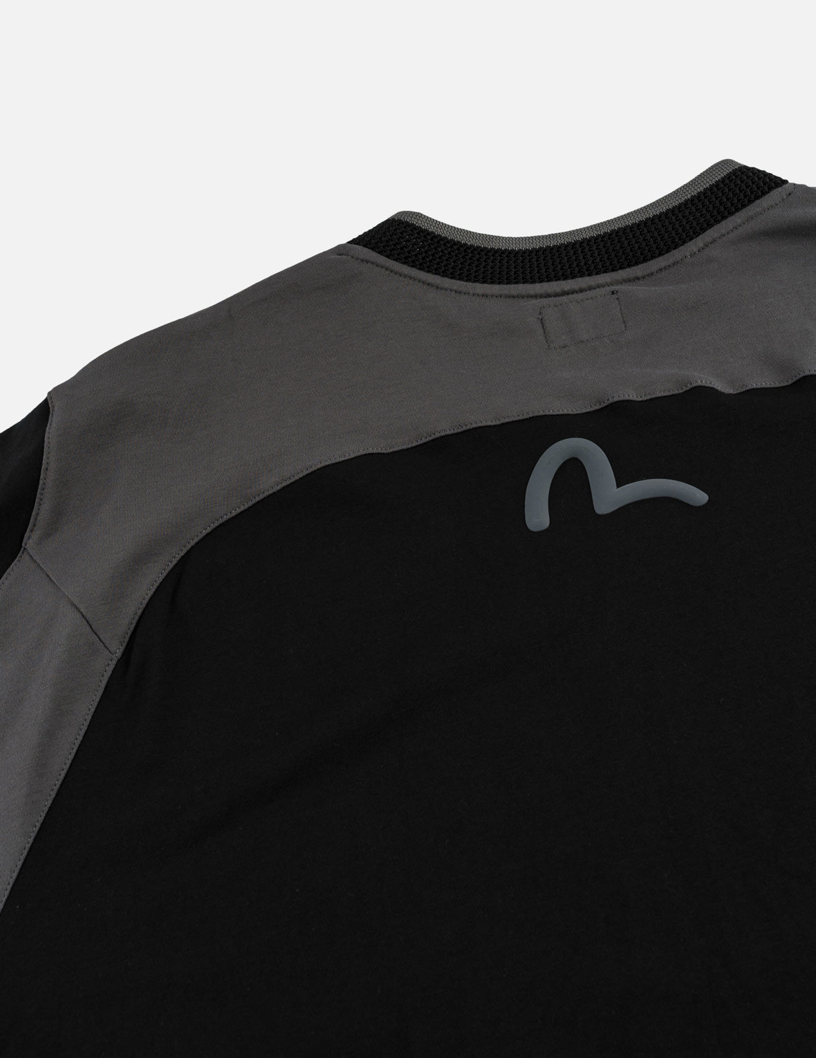 3D Logo Sport V-Neck Long-Sleeve T-Shirt