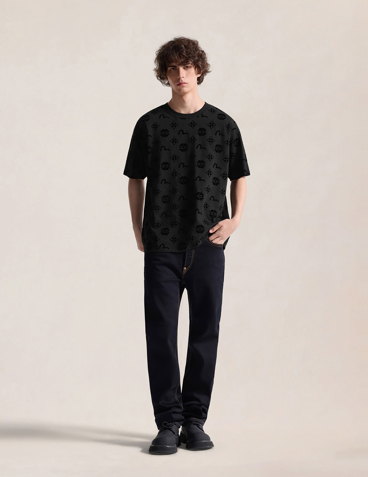 Allover Flocking Kamon & Seagull T-shirt