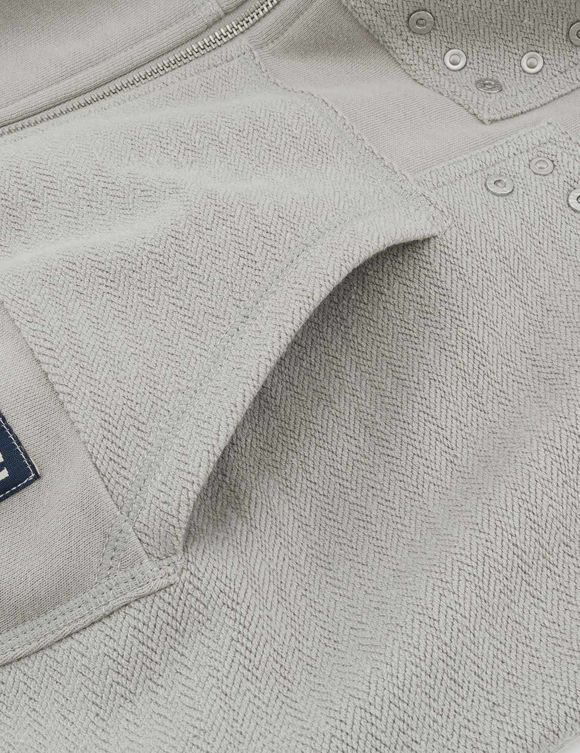 海鷗刺繡與錯位車縫寬版休閒衛衣外套