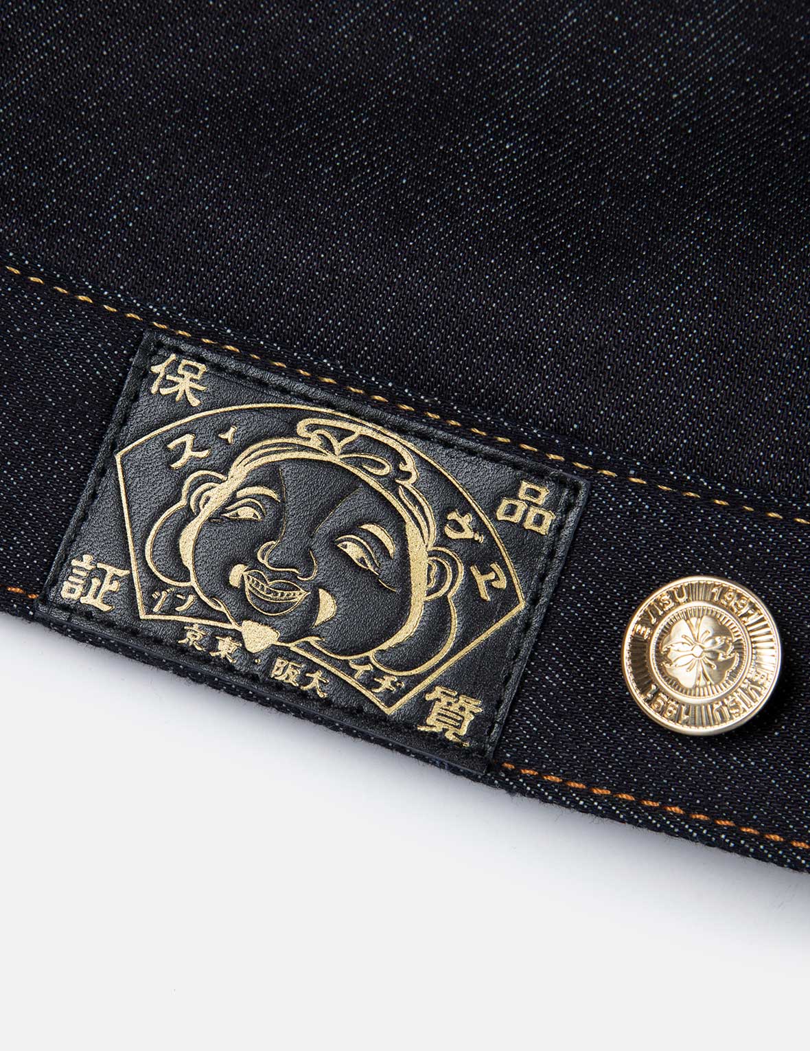 織錦玫瑰與商標刺繡常規版型牛仔外套