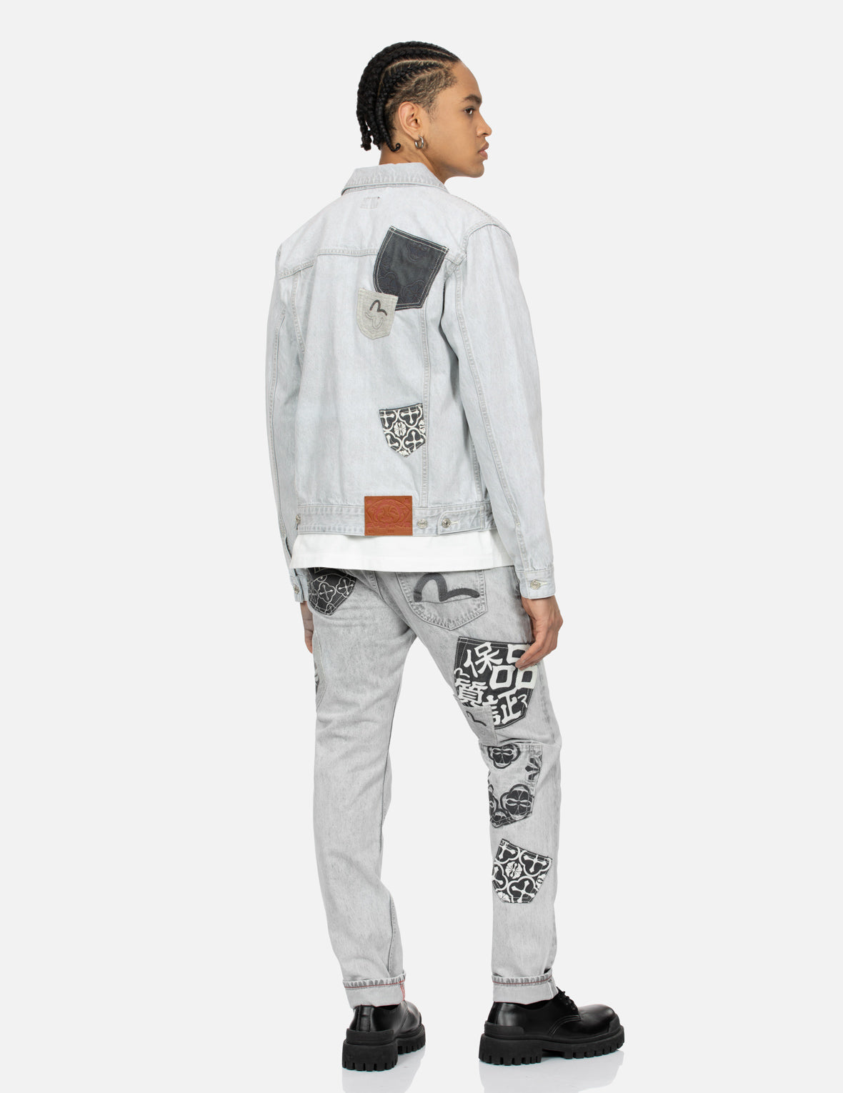 Multi-Pocket Taper Fit Denim Jeans #2017