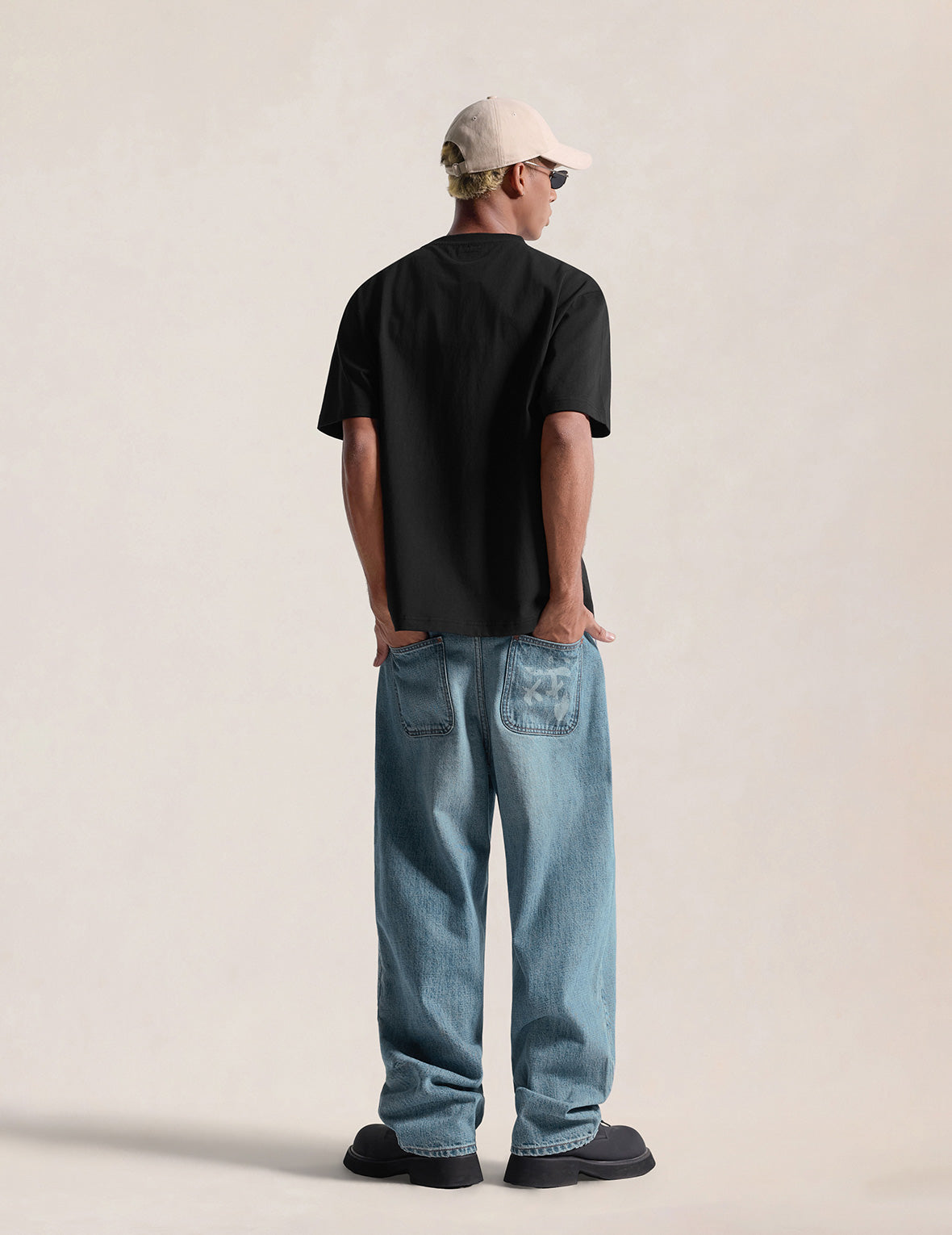 Front Daicock Washed Jeans