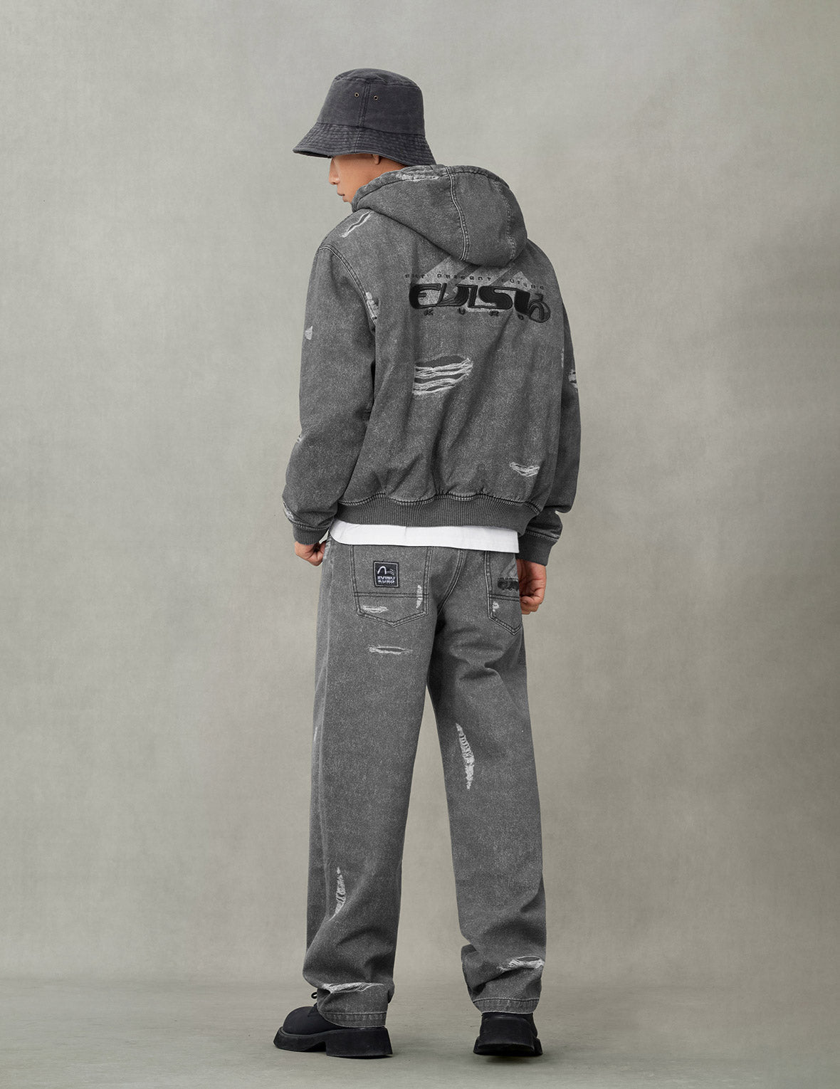 Distressed Print Relax Fit Pants