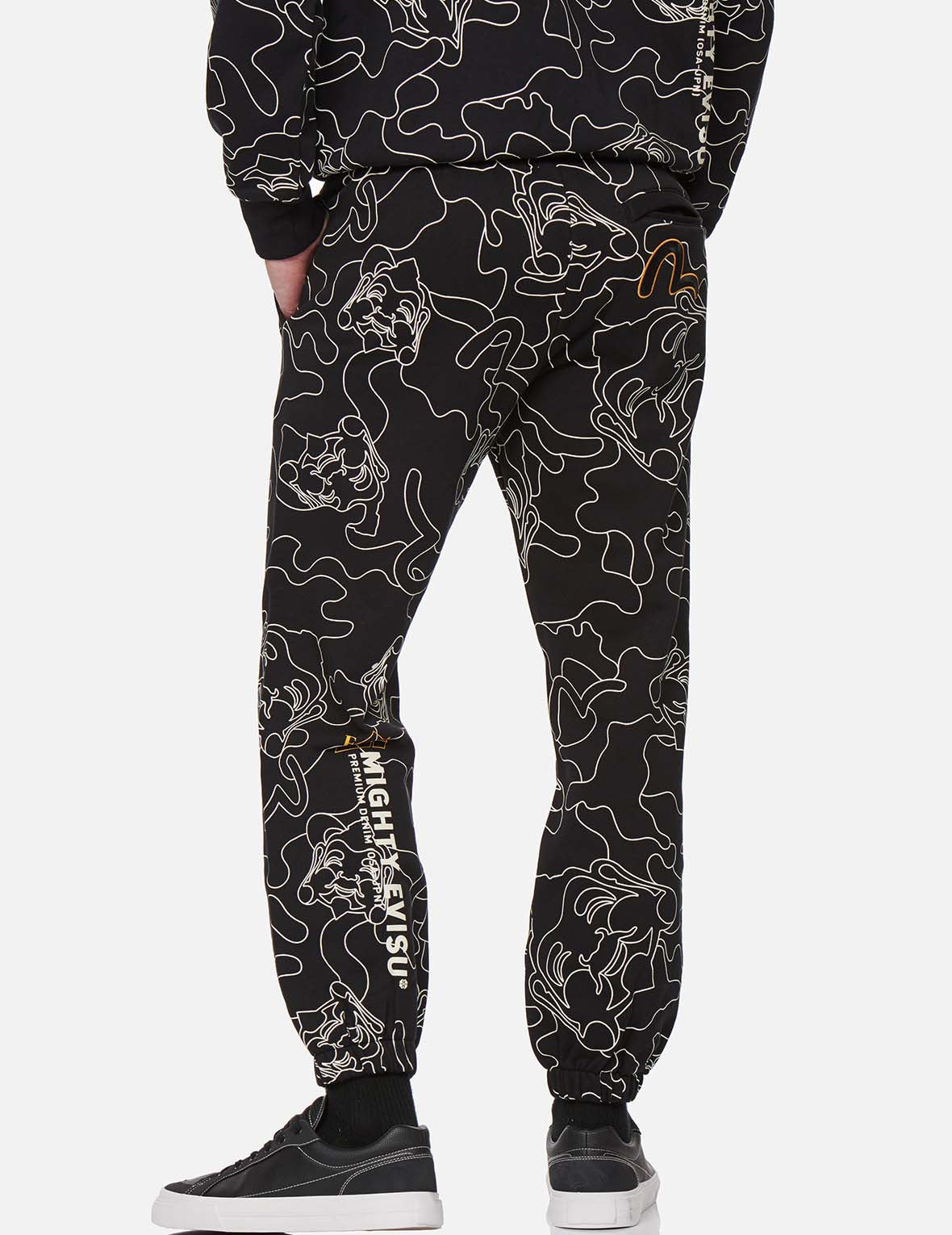 Allover Linear Camouflage Print Sweatpants