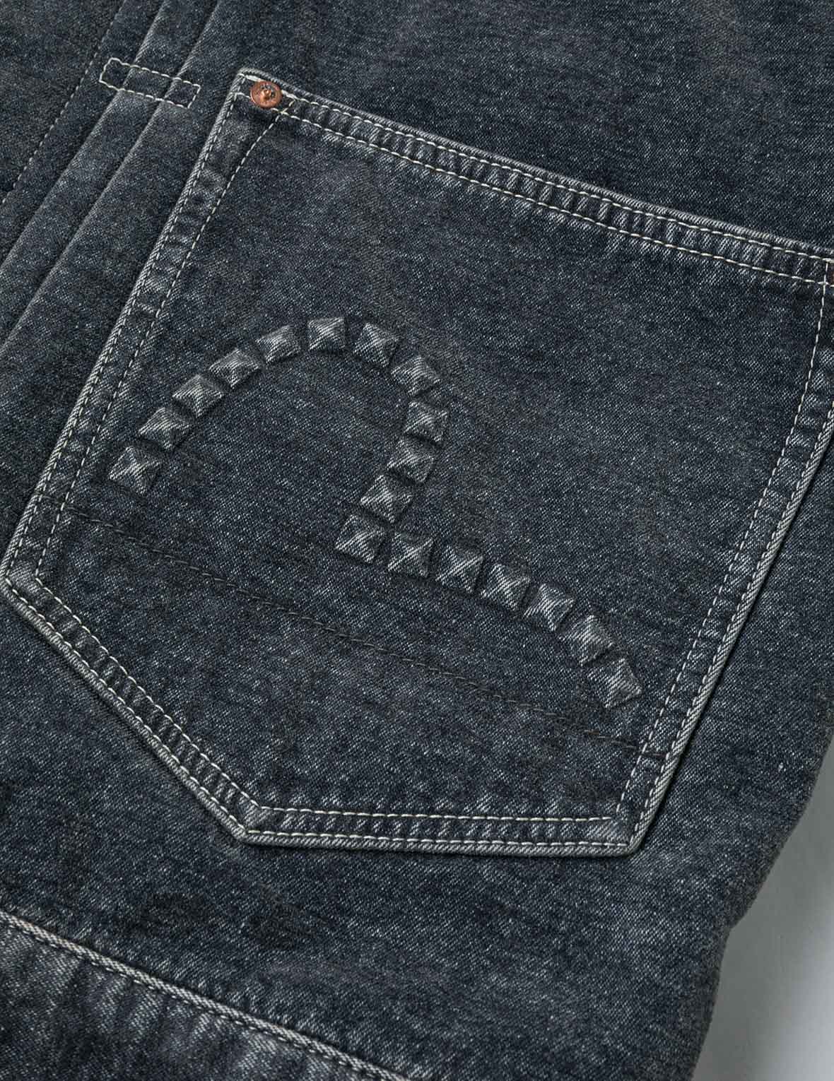Emboss Rivet Seagull Relax Fit Washed Denim Jacket