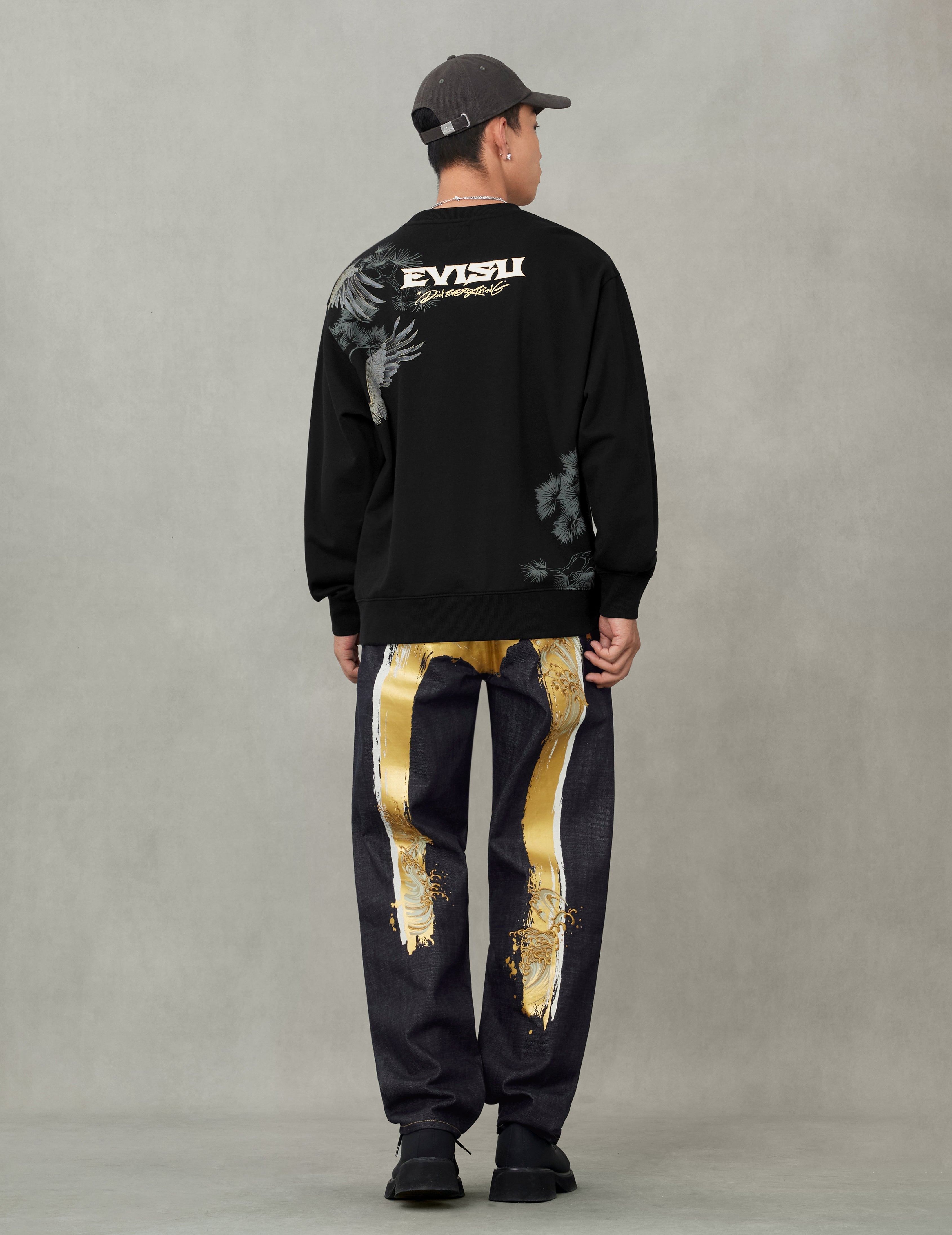 Handbrush Daicock Print with Wave Embroidery  Relax Fit Jeans