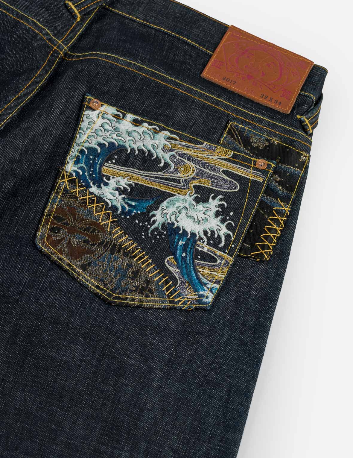 Multi-Pocket Brocade Embroidered Taper Jeans #2017