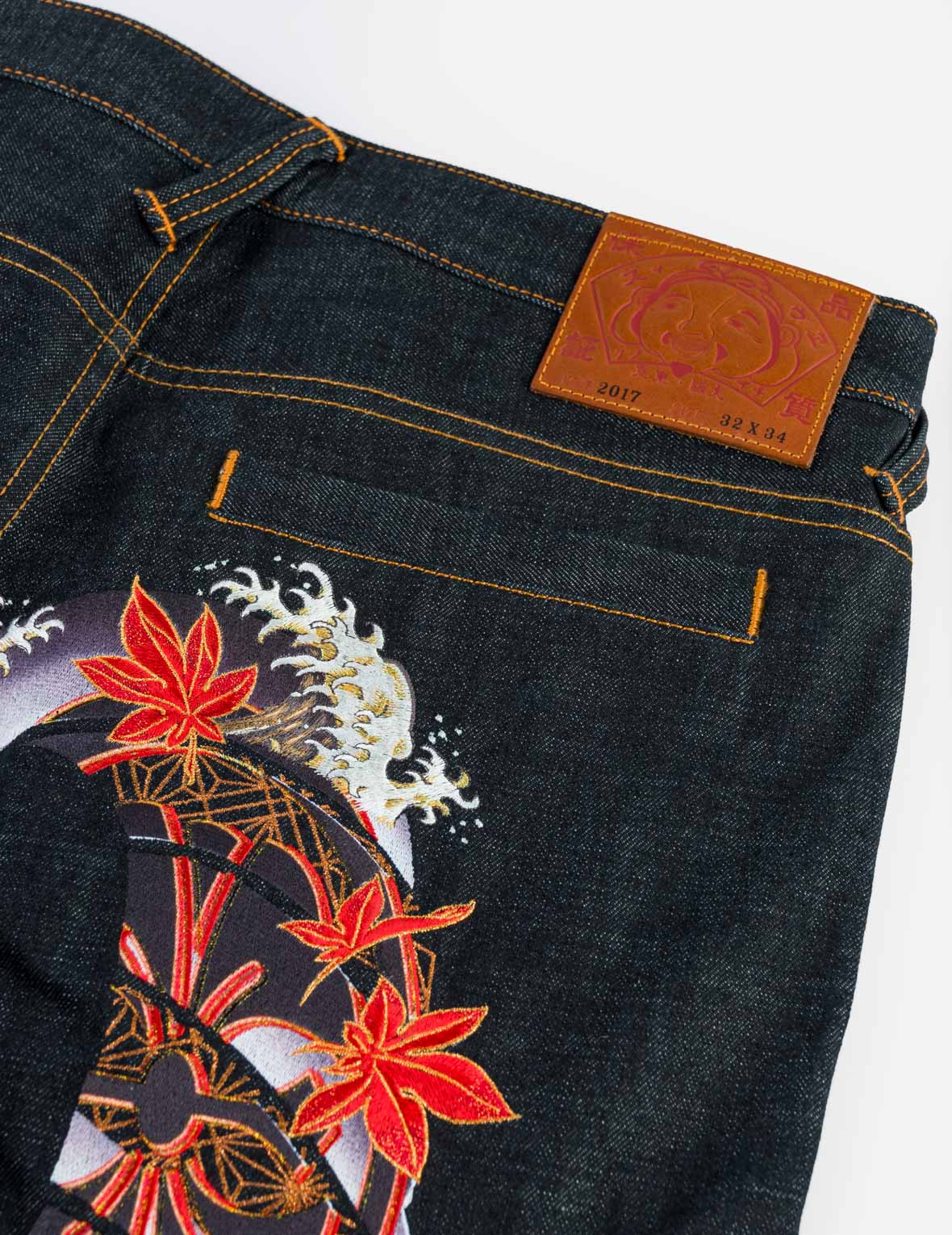 Autumn Embroidered Daicock Taper Jeans #2017