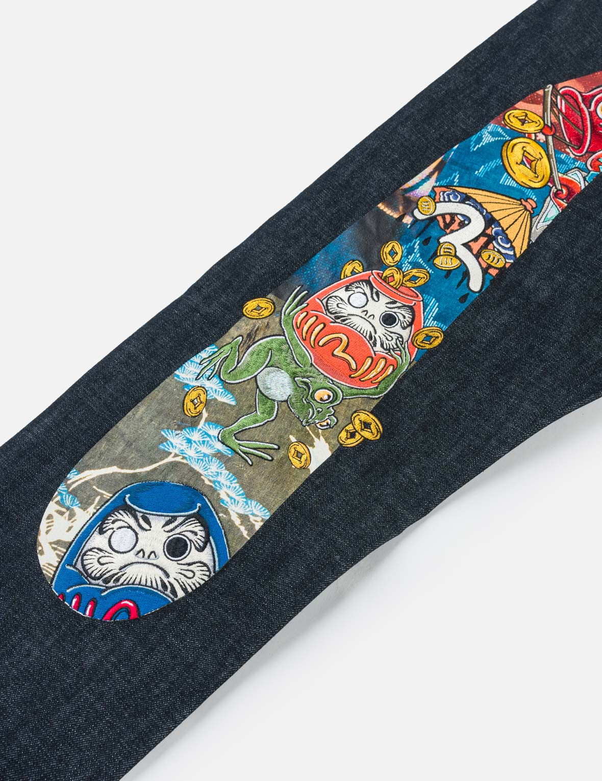 Darumagaeru Daicock Embroidered Taper Jeans #2017