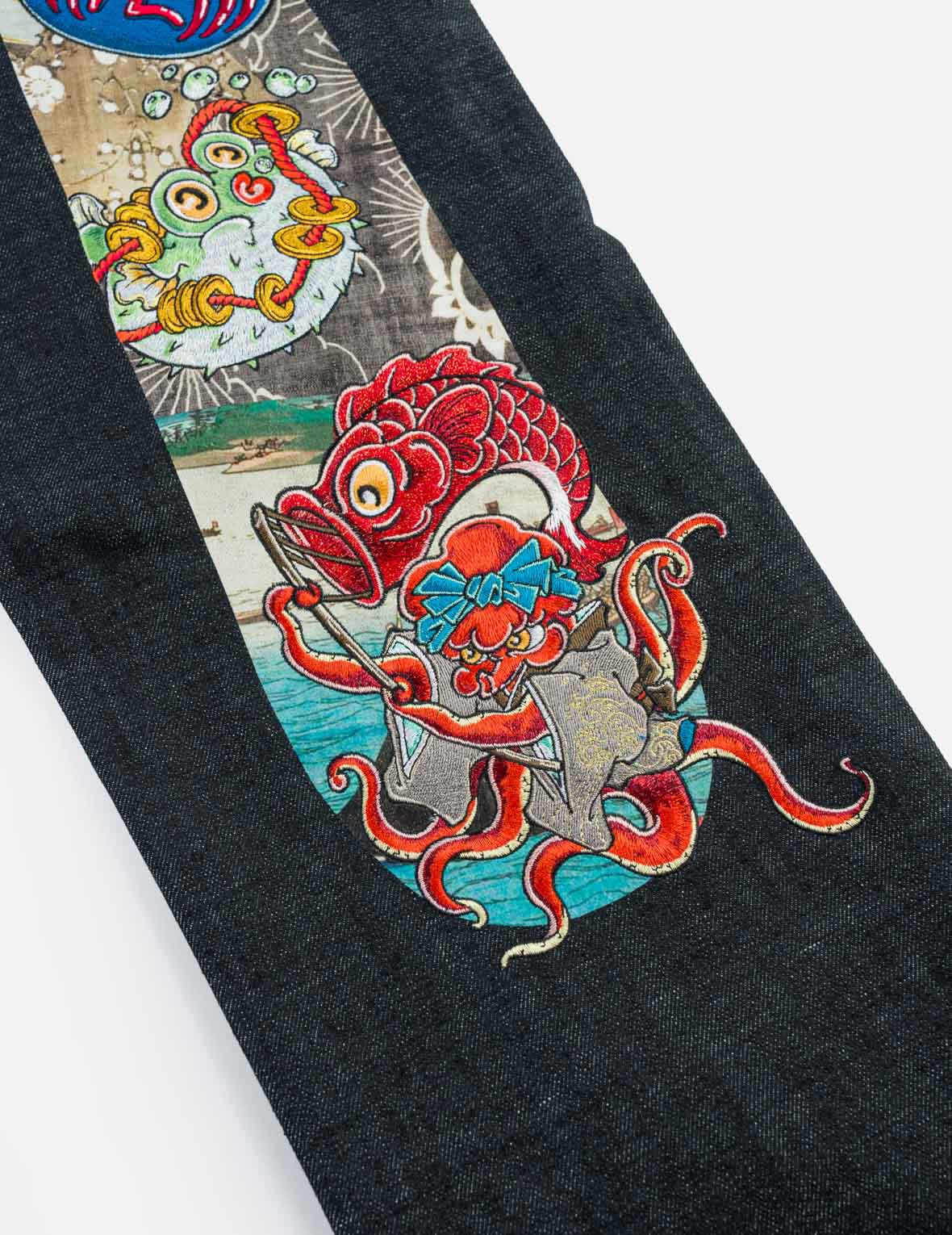 Darumagaeru Daicock Embroidered Taper Jeans #2017