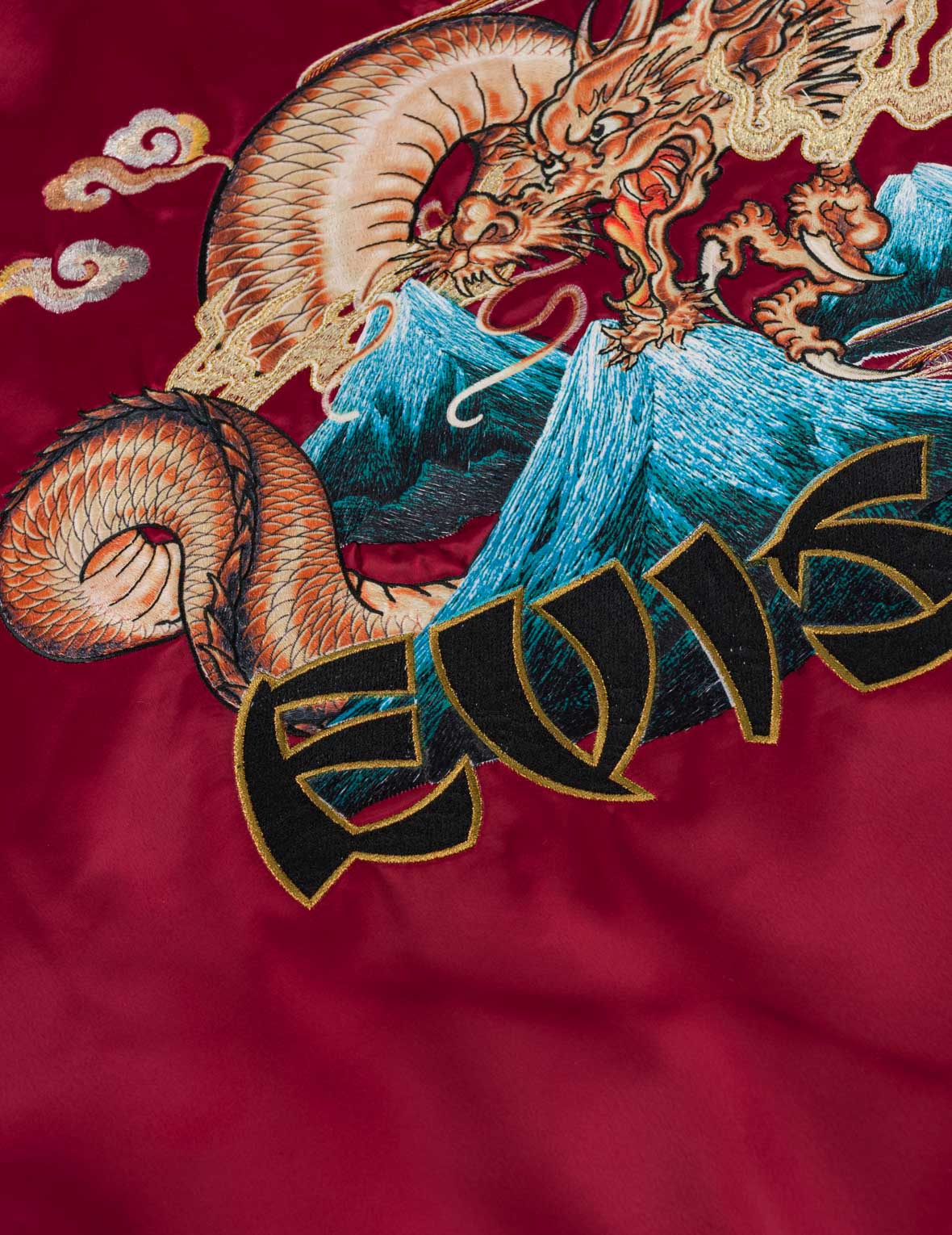 Light Padded Flying Dragon Embroidery Souvenir Jacket