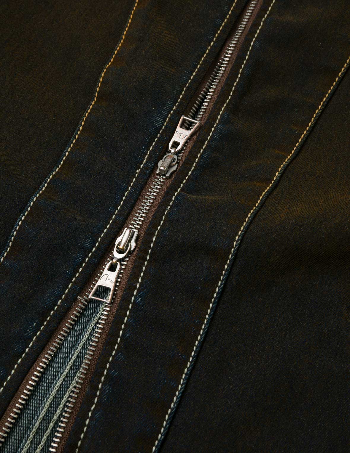 Contrast Stitch Design and Kamon Leather Label Regular Fit Denim Jacket