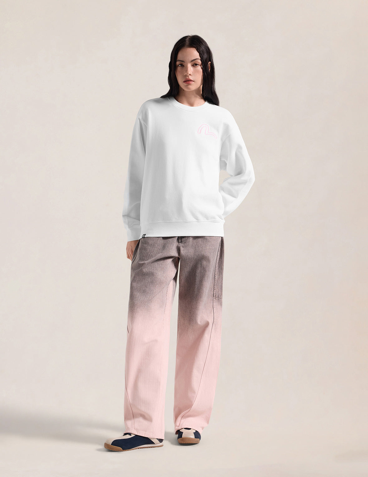 Maneki-neko Embroidered Sweatshirt