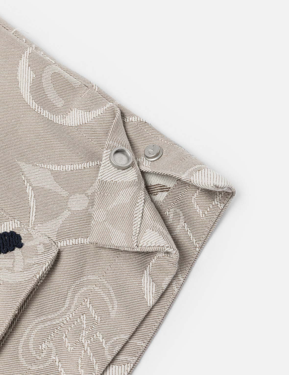 Allover Kamon and Seagull Jacquard Relax Fit Hooded Jacket