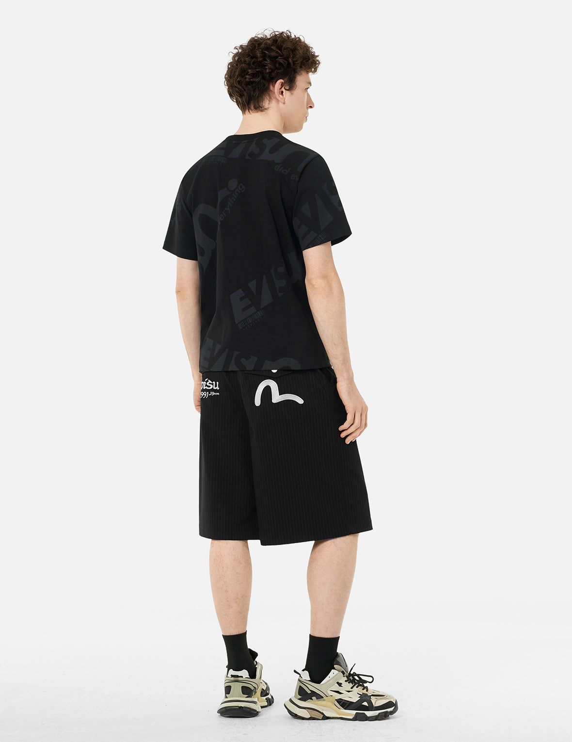 Seagull and Logo Embroidery Fashion Fit Striped Woven Shorts