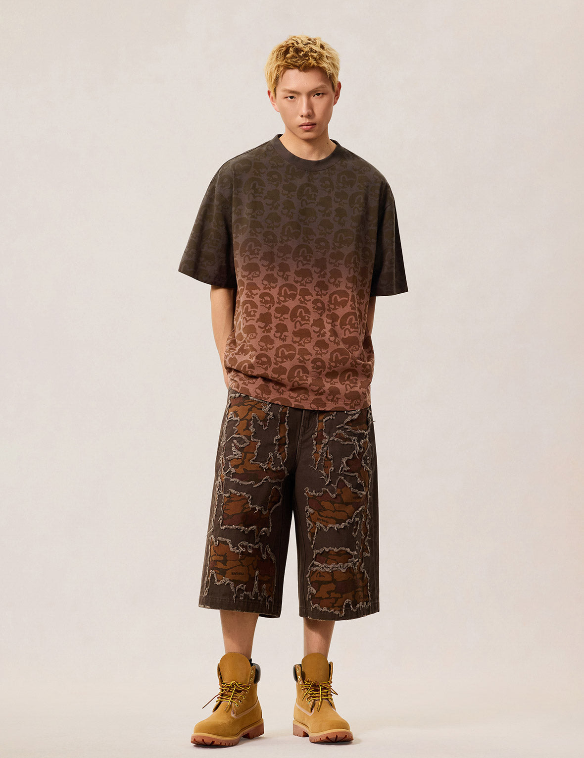 All-over Skulls and Seagulls print T-shirt