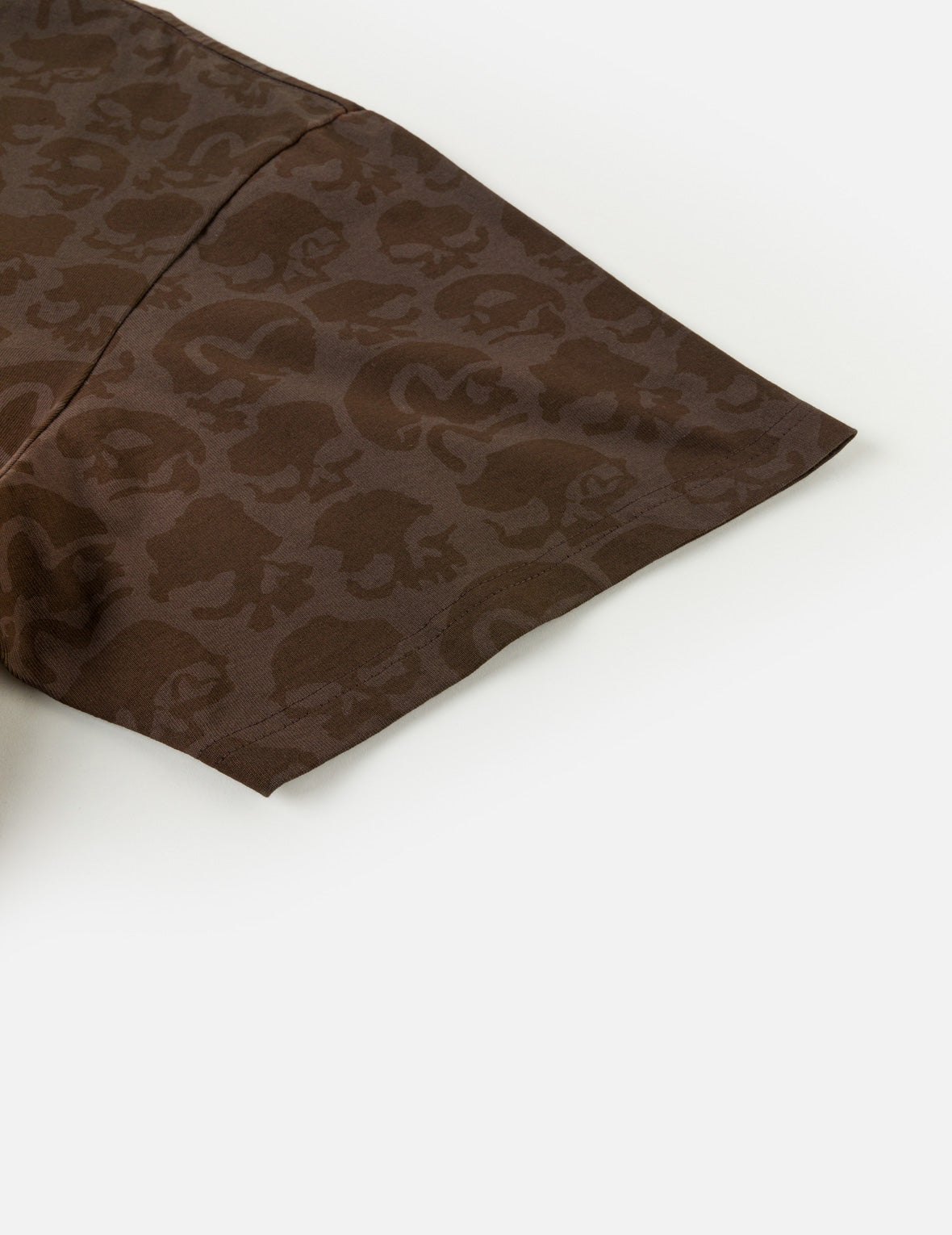 All-over Skulls and Seagulls print T-shirt