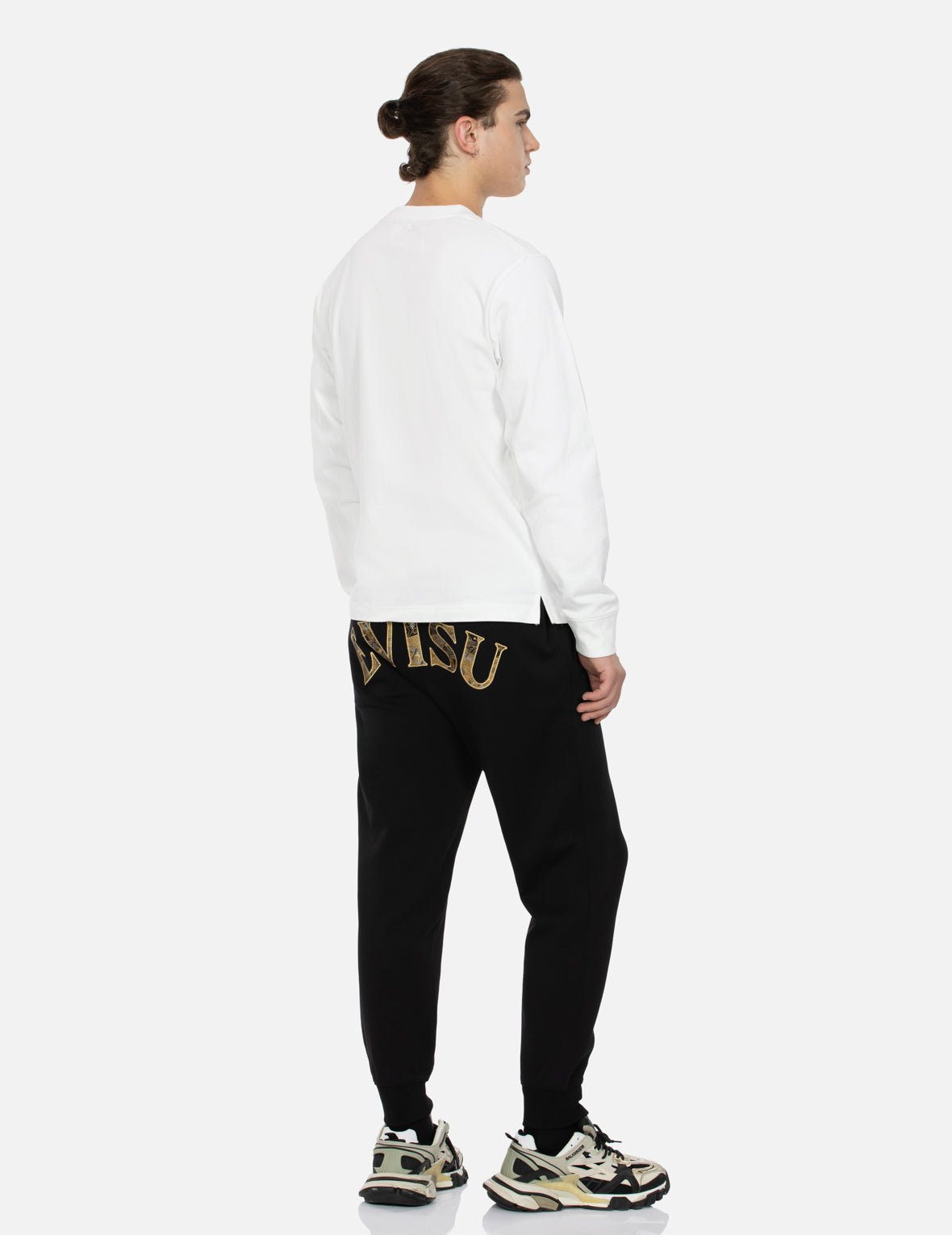 Seagull Brocade Appliqué Regular Fit Long-Sleeve T-shirt